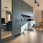 Jelenie Okno 아파트 옐레니아구라