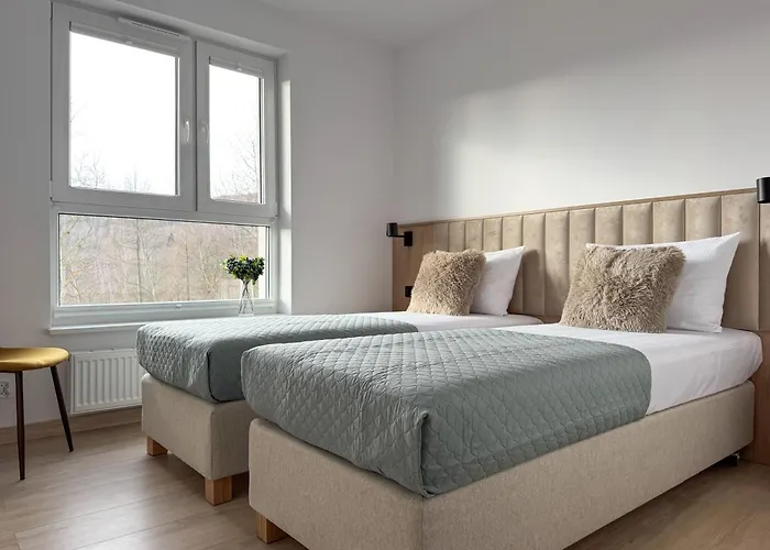 Jelenie Okno Apartment *