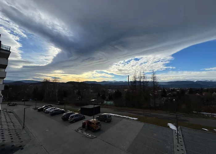 Jelenie Okno Apartment *